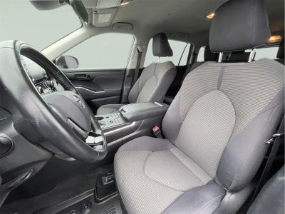 2021 Toyota Highlander LE