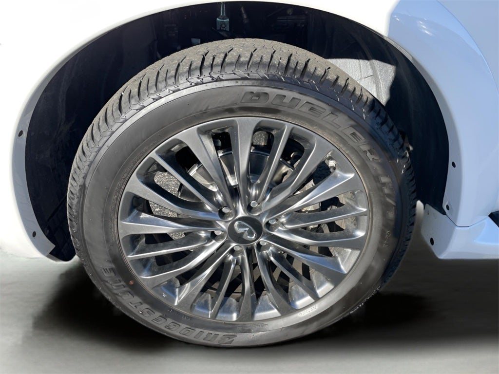 2024 INFINITI QX80 Sensory Certified