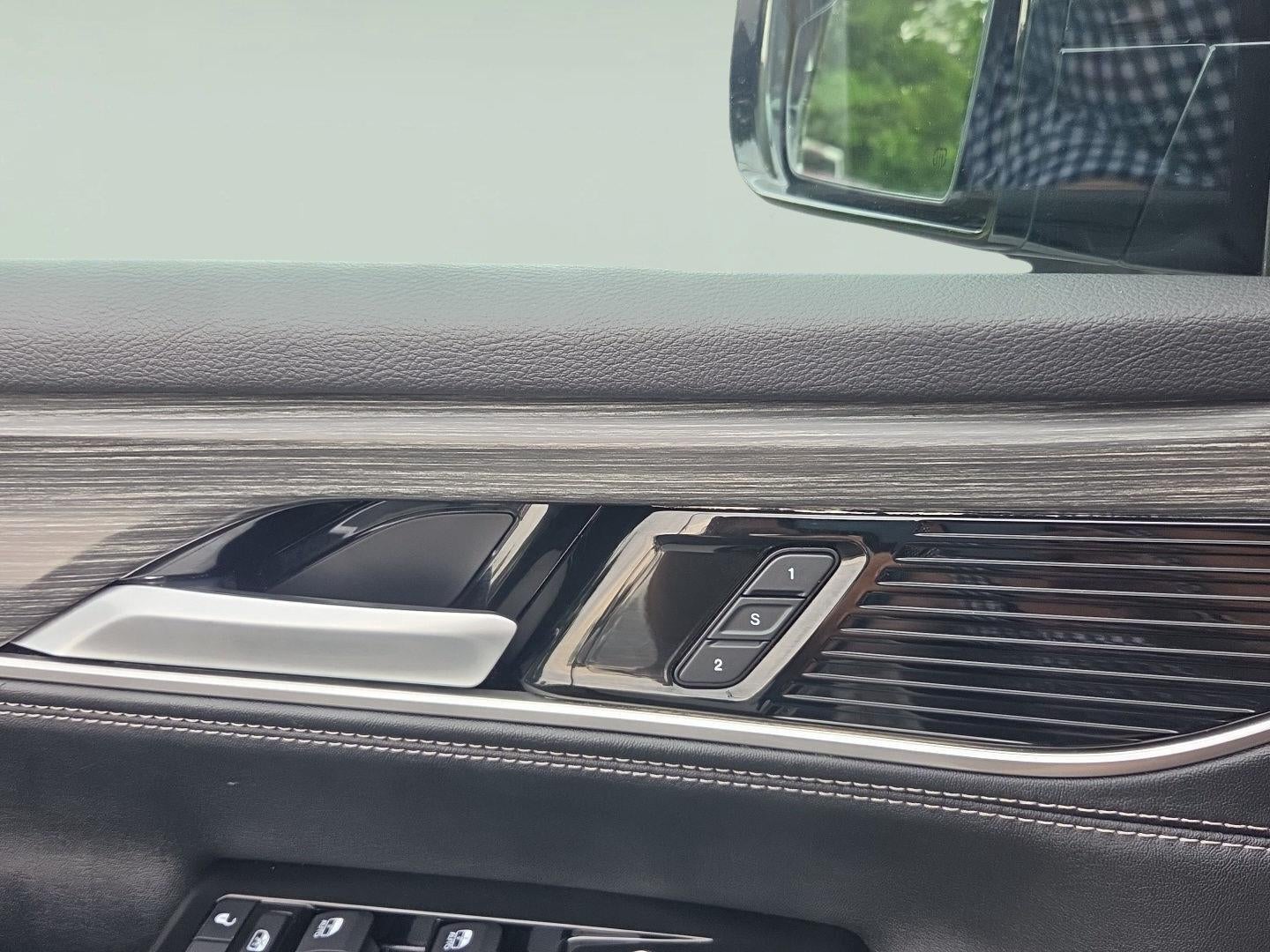 2024 Jeep Wagoneer L Series III
