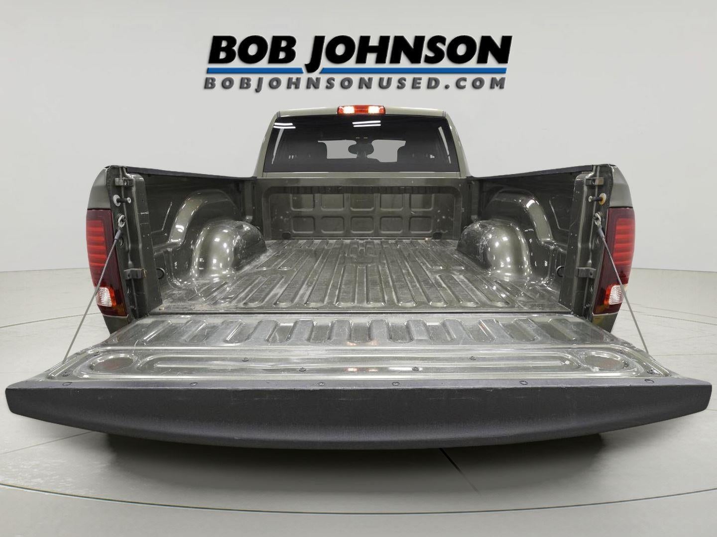 2021 RAM 1500 Classic Warlock Quad Cab 4x4 6'4" Box