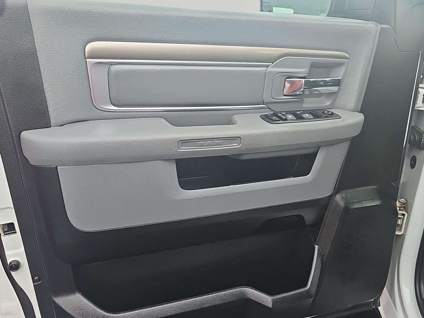 2020 RAM 1500 Classic Warlock Quad Cab 4x4 6'4" Box