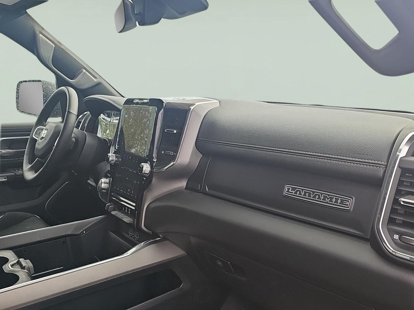 2025 RAM 1500 Laramie Crew Cab 4x4 5'7" Box