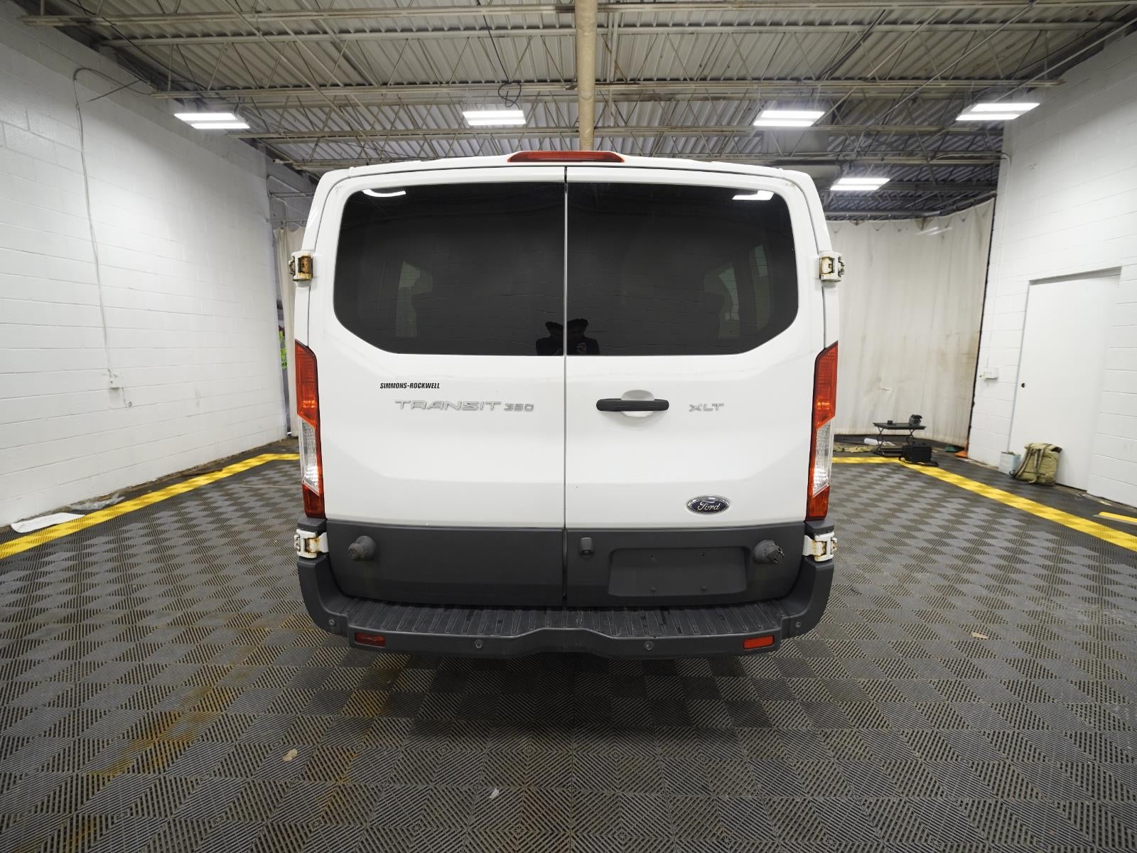 2016 Ford Transit-350 XLT