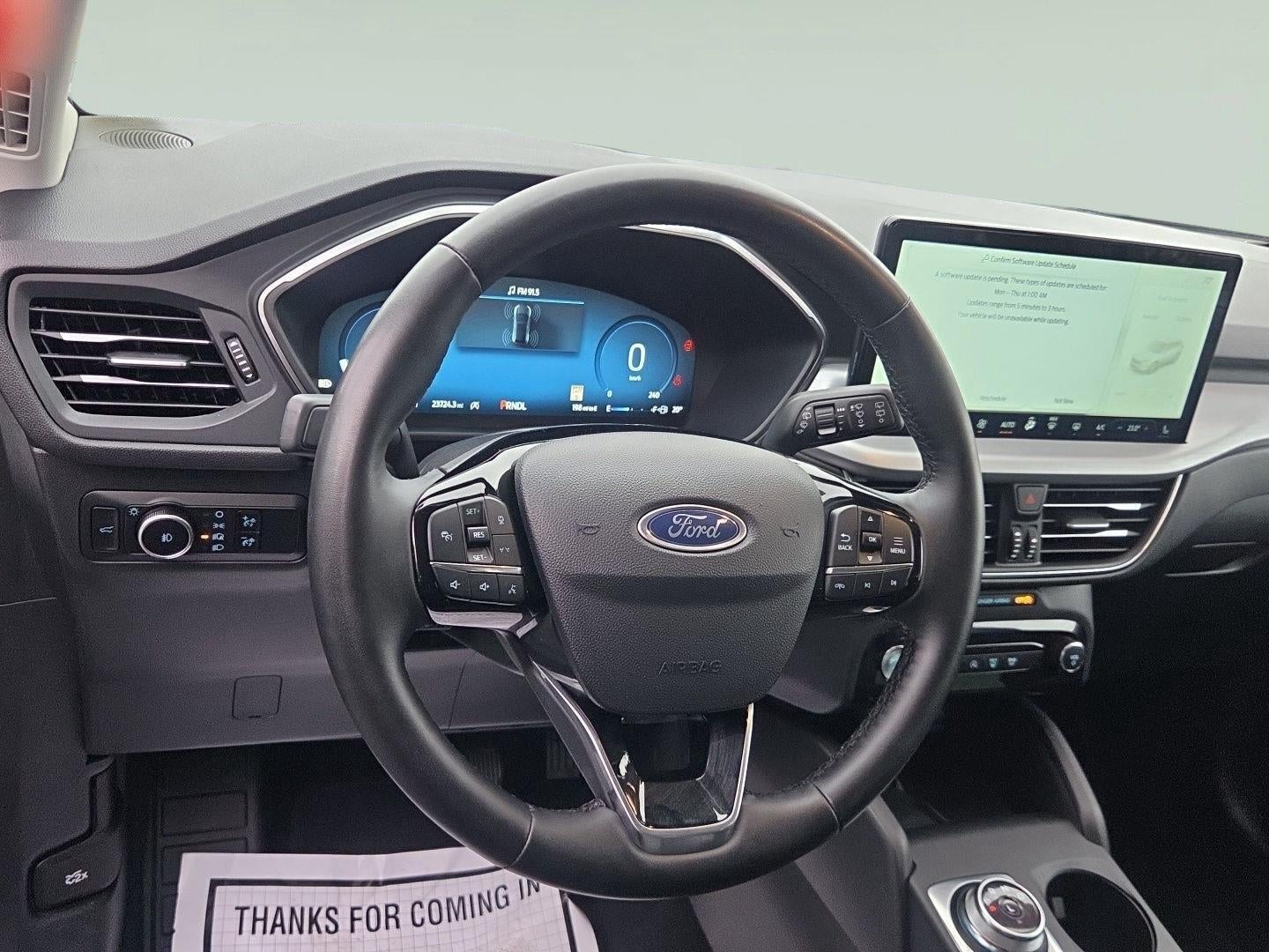 2025 Ford Escape Platinum - Photo 16