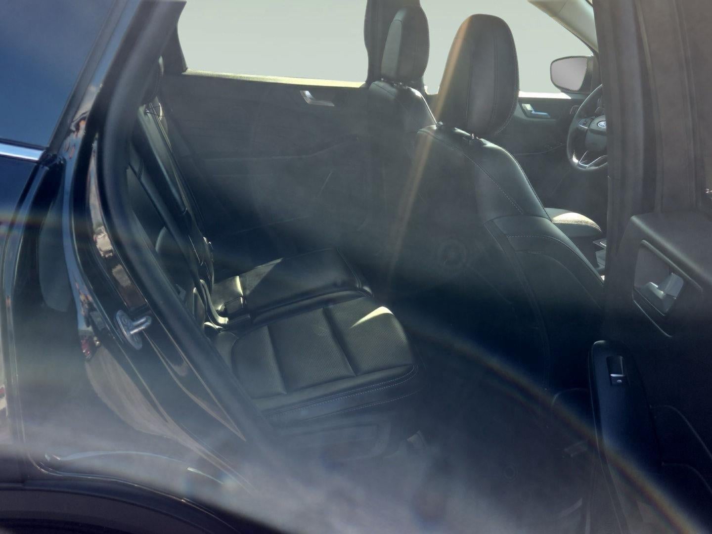 2025 Ford Escape Platinum - Photo 11