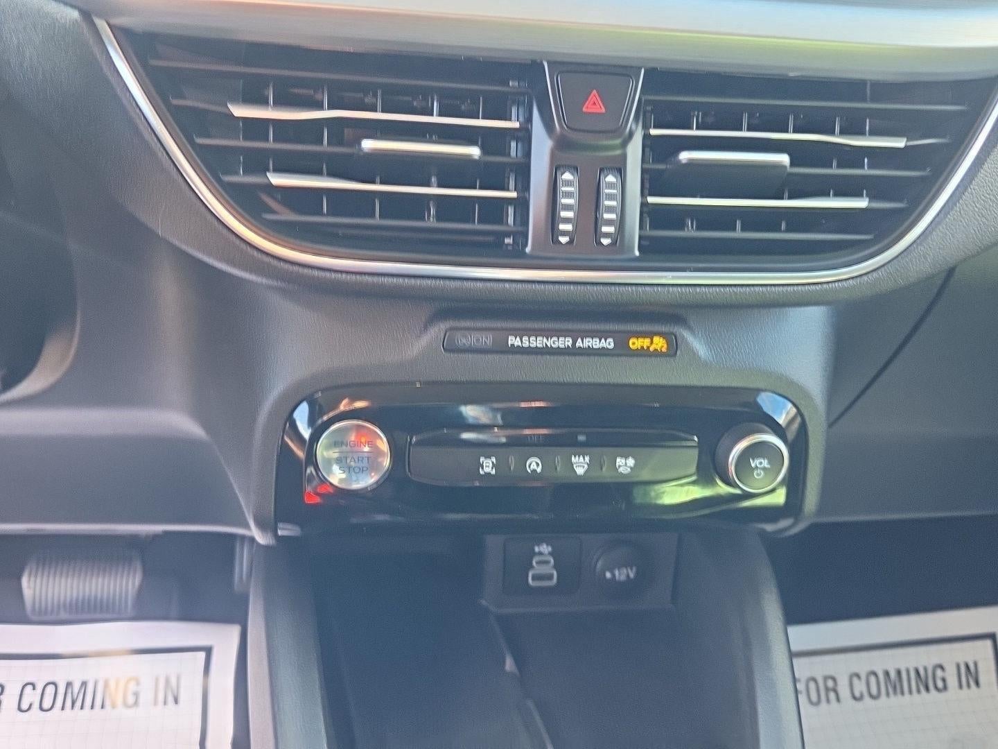 2025 Ford Escape Platinum - Photo 23