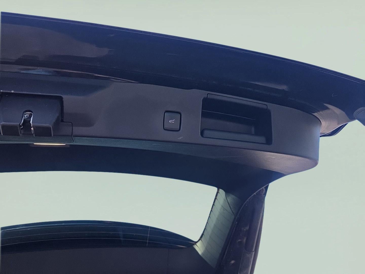 2025 Ford Escape Platinum - Photo 8