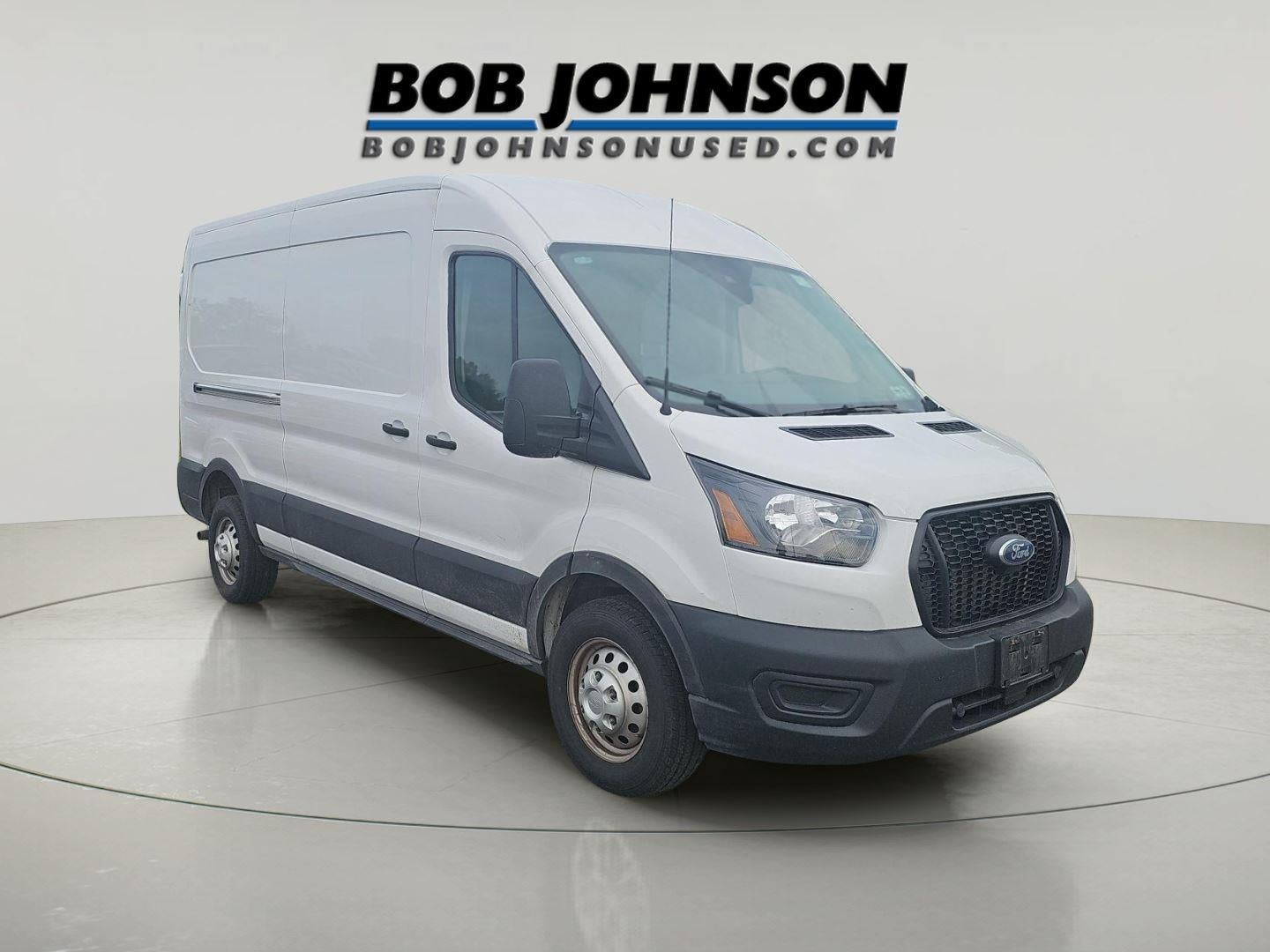 2025 Ford Transit Cargo Van T-250 148" Med Rf 9070 GVWR AWD