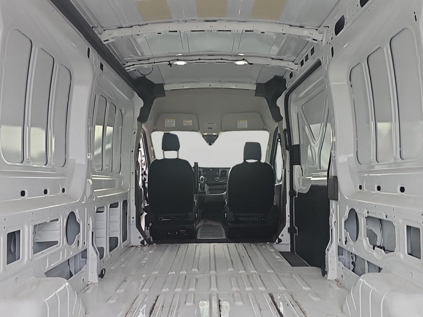 2025 Ford Transit Cargo Van T-250 148" Med Rf 9070 GVWR AWD