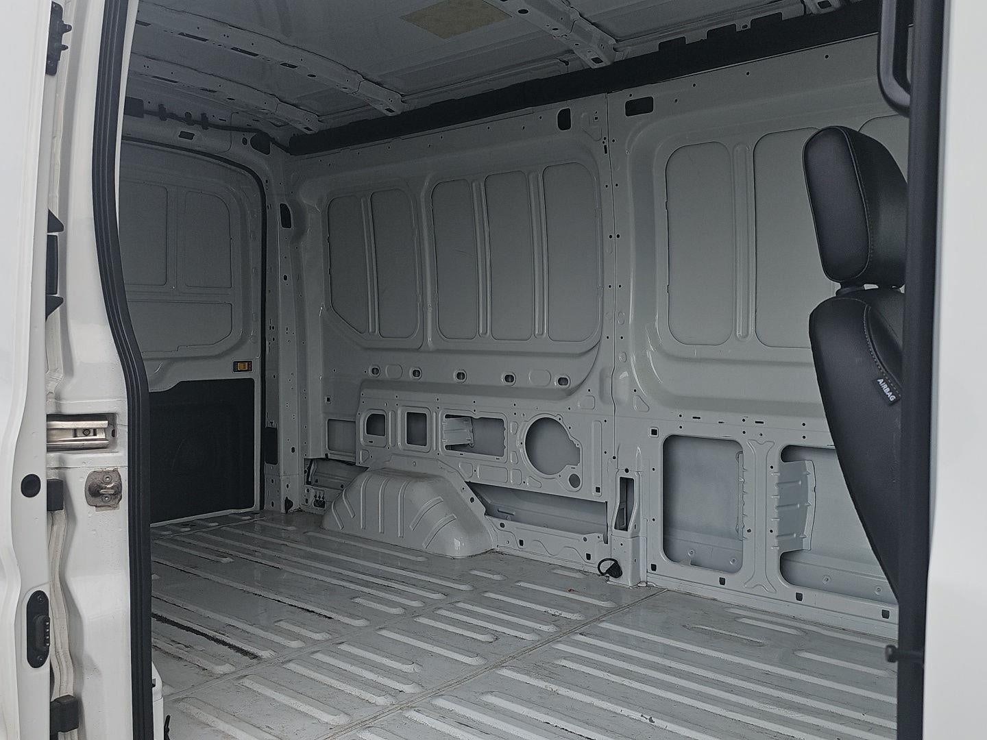 2025 Ford Transit Cargo Van T-250 148" Med Rf 9070 GVWR AWD
