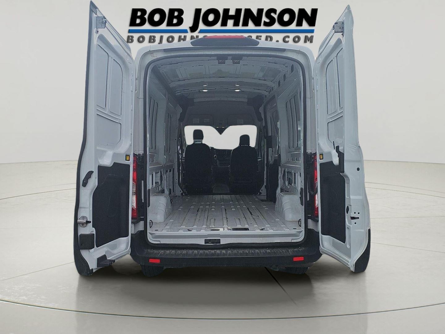 2025 Ford Transit Cargo Van T-250 148" Med Rf 9070 GVWR AWD