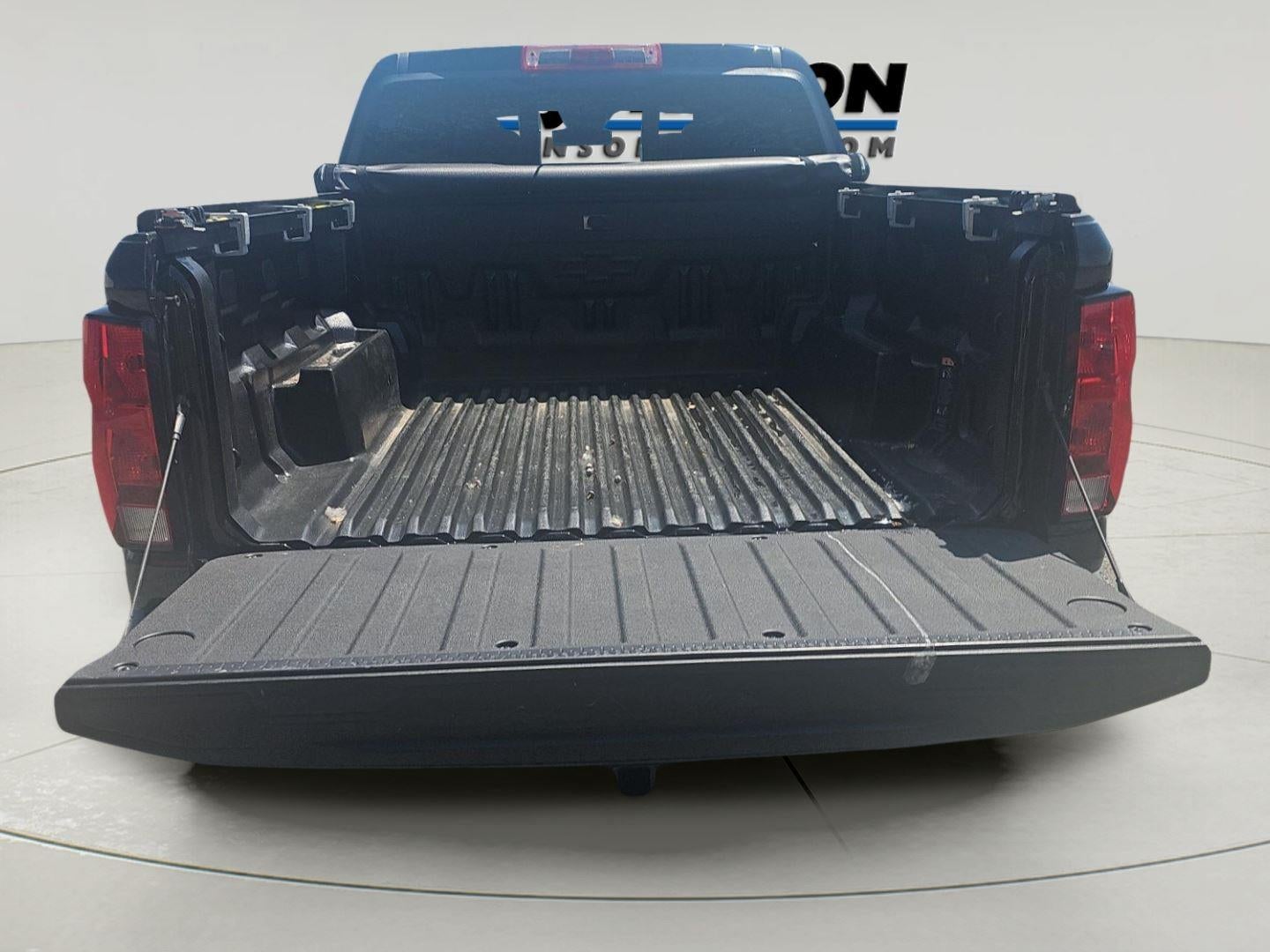 2024 Chevrolet Colorado WT