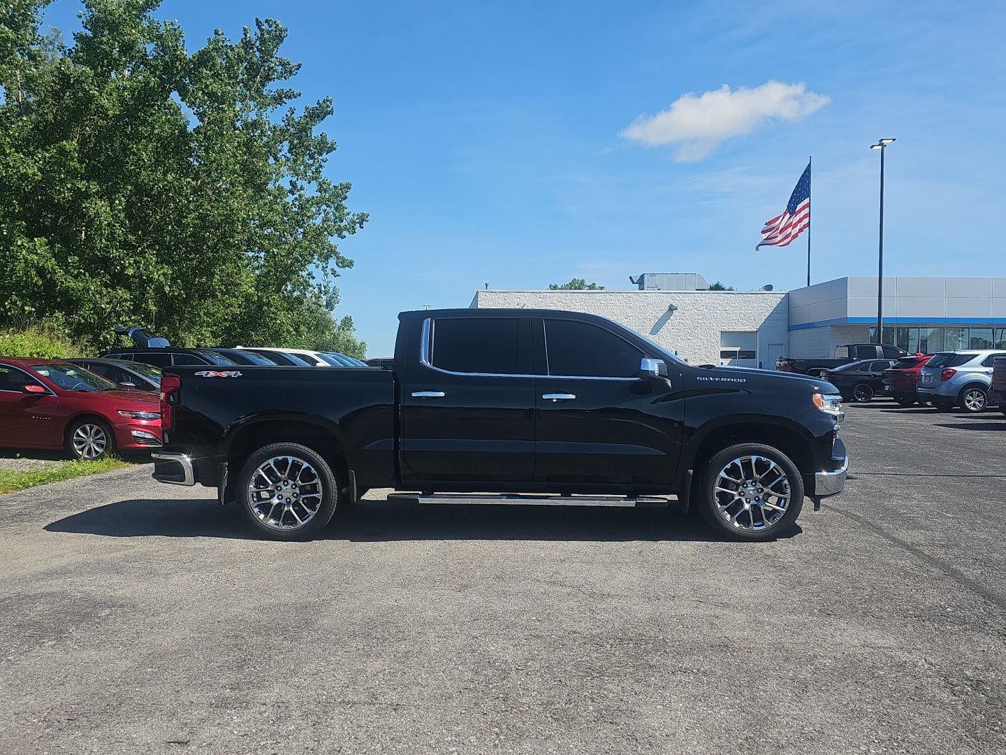 2025 Chevrolet Silverado 1500 LTZ