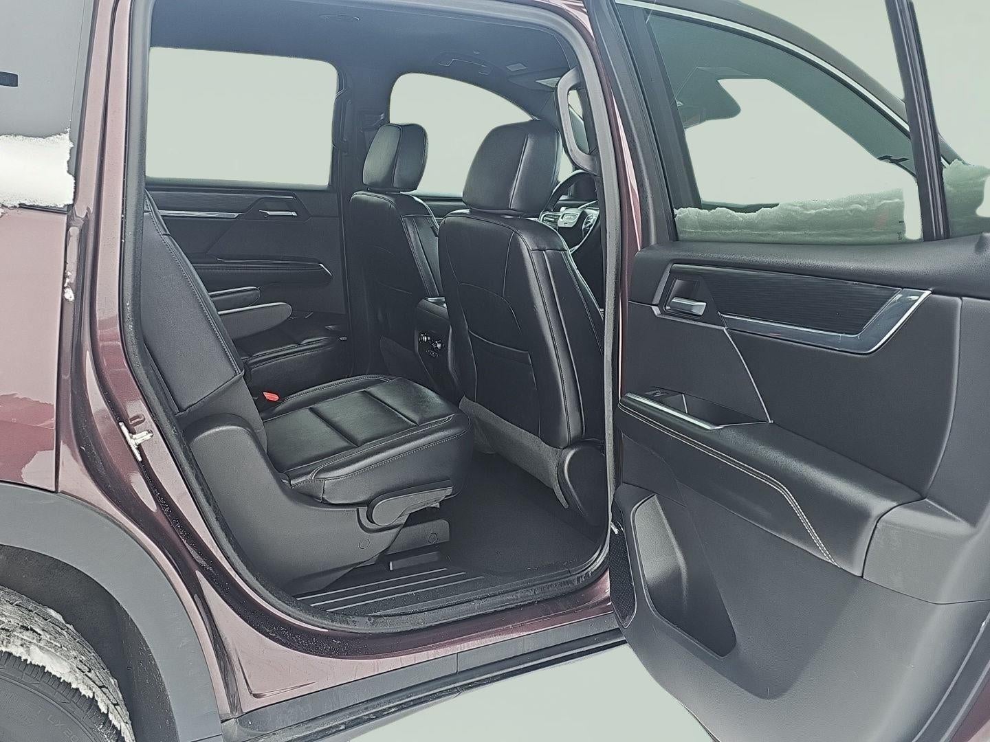 2024 GMC Acadia Elevation