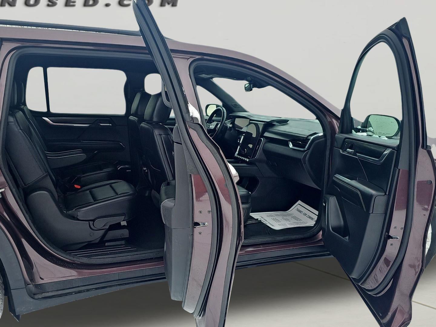 2024 GMC Acadia Elevation