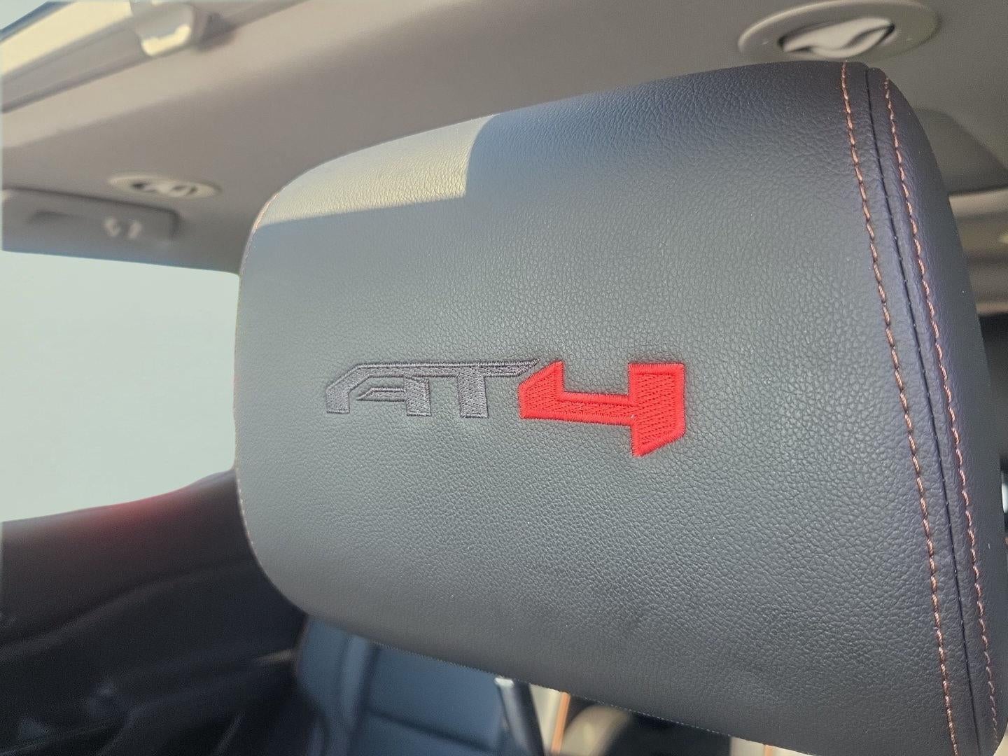 2023 GMC Acadia AT4