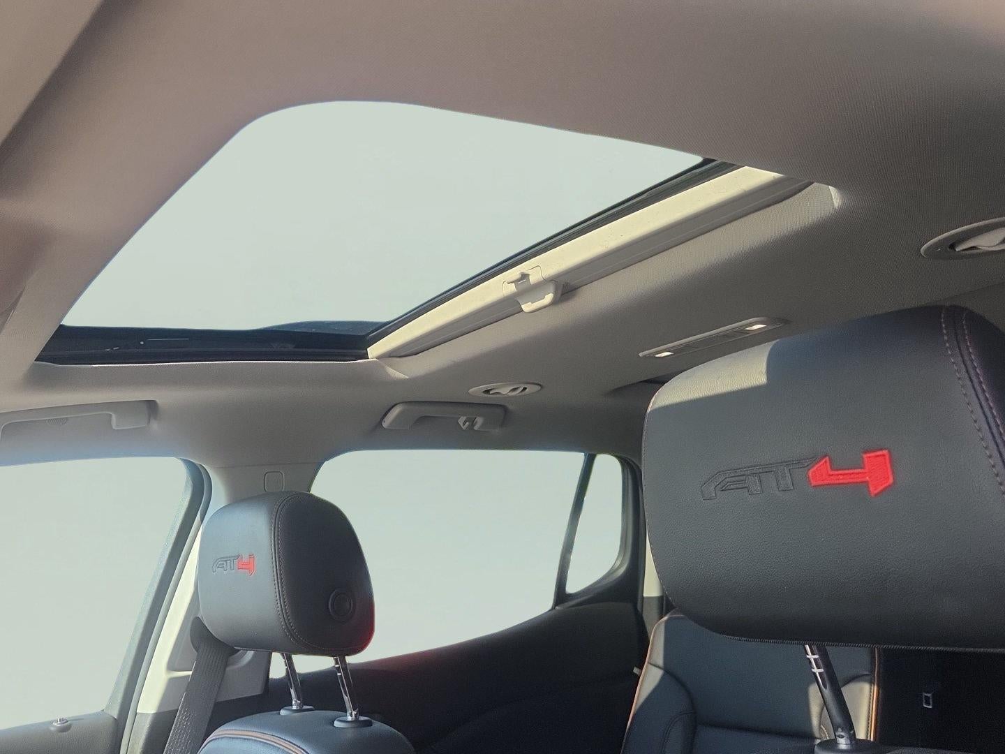2023 GMC Acadia AT4