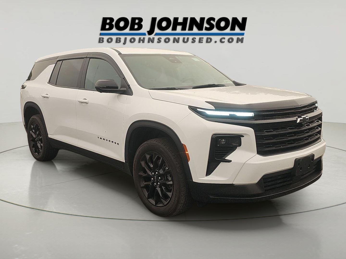 2024 Chevrolet Traverse LS