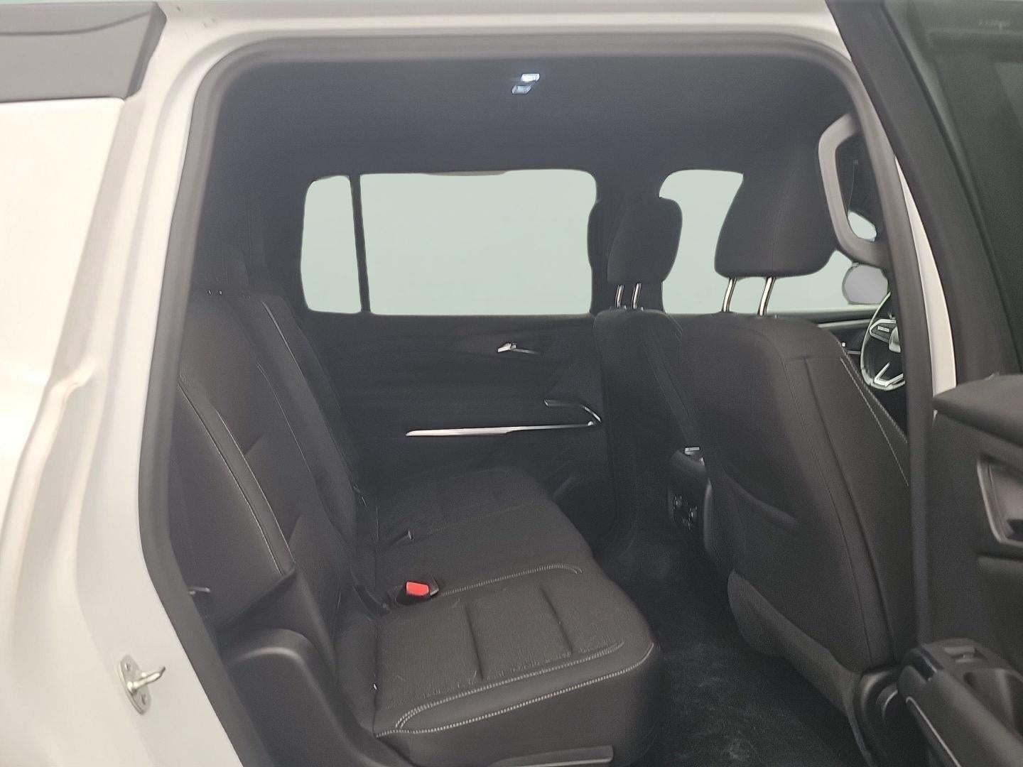 2024 Chevrolet Traverse LS