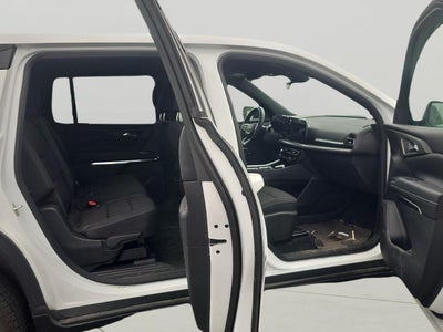 2024 Chevrolet Traverse LS