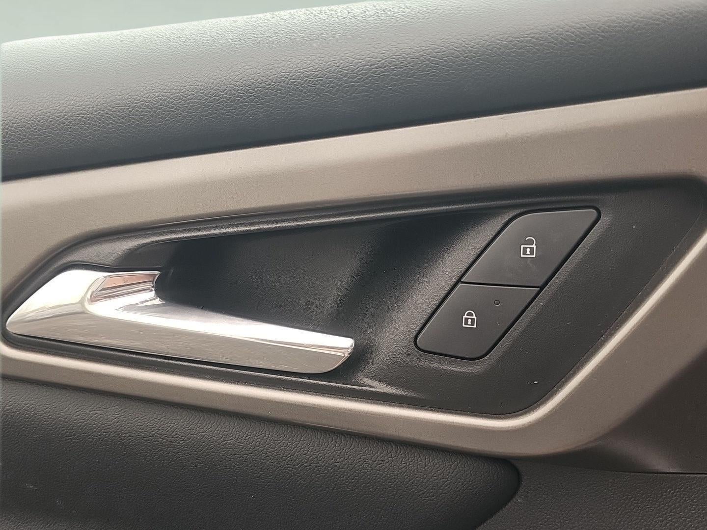 2024 Chevrolet Traverse LS
