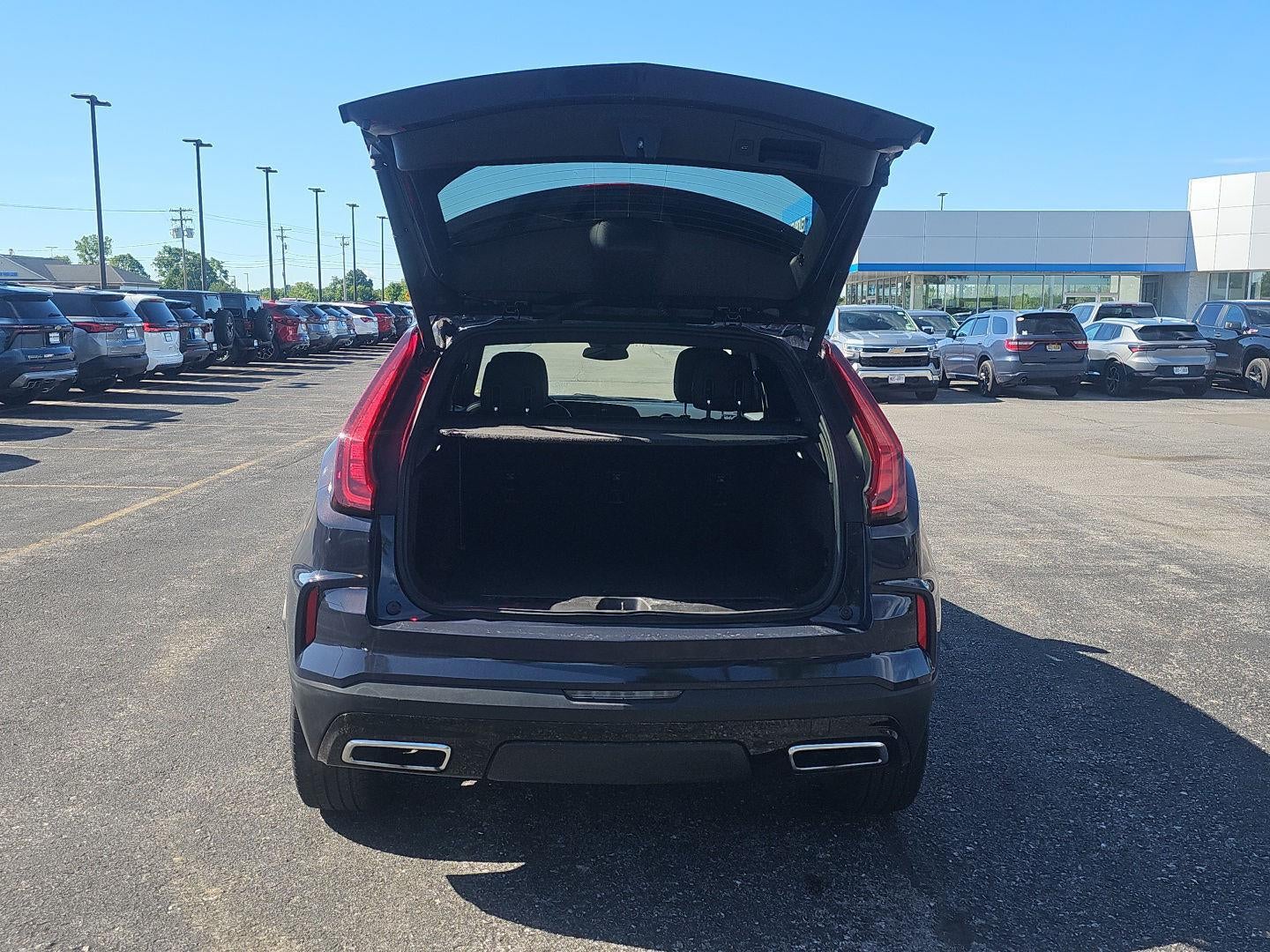 2025 Cadillac XT4 Premium Luxury