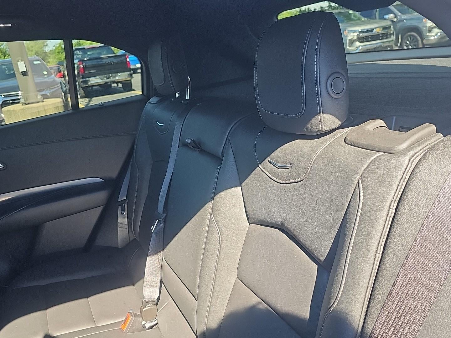 2025 Cadillac XT4 Premium Luxury