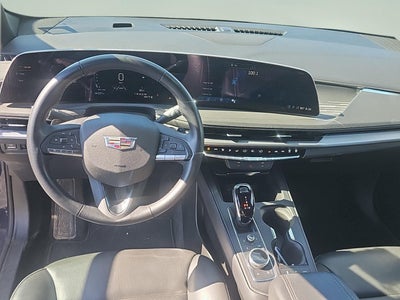 2025 Cadillac XT4 Premium Luxury