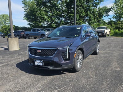 2025 Cadillac XT4 Premium Luxury
