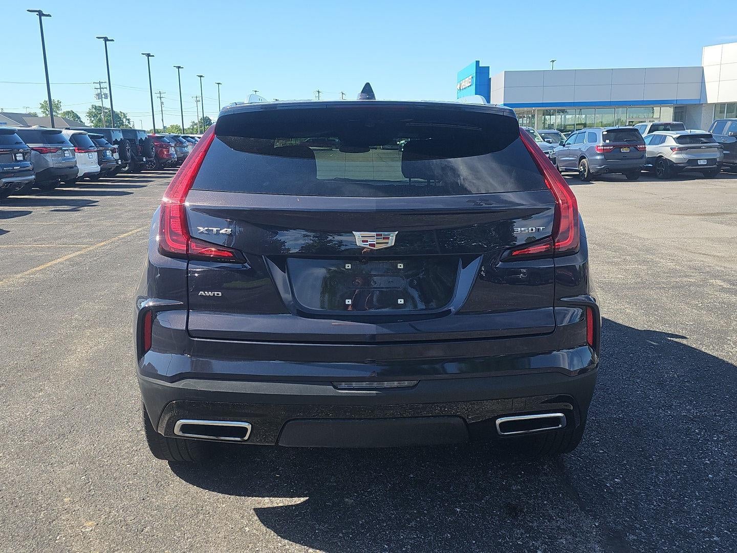 2025 Cadillac XT4 Premium Luxury