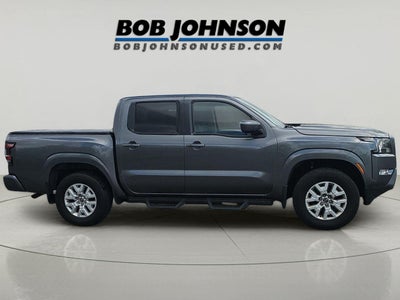 2022 Nissan Frontier Crew Cab SV 4x4