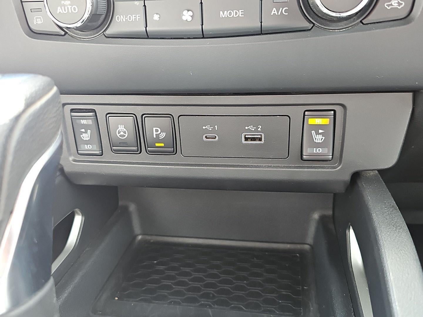 2022 Nissan Frontier Crew Cab SV 4x4