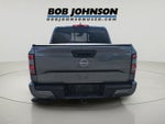 2022 Nissan Frontier Crew Cab SV 4x4