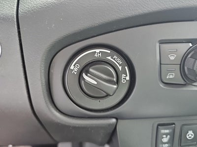 2022 Nissan Frontier Crew Cab SV 4x4