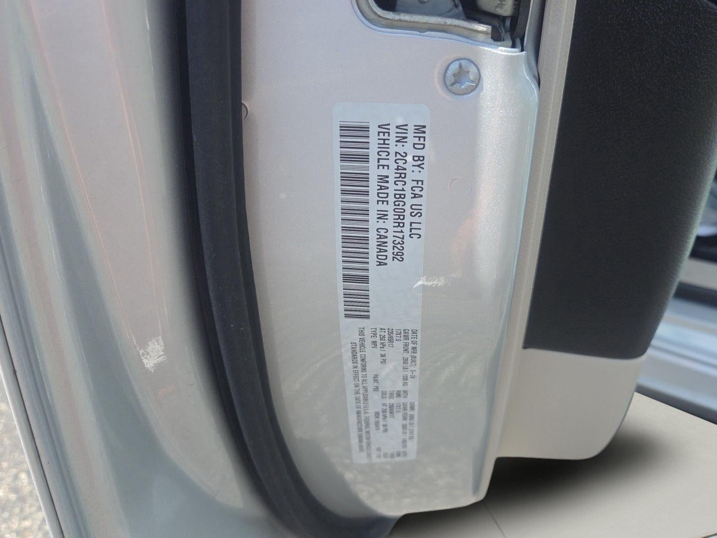 2024 Chrysler Pacifica Touring L