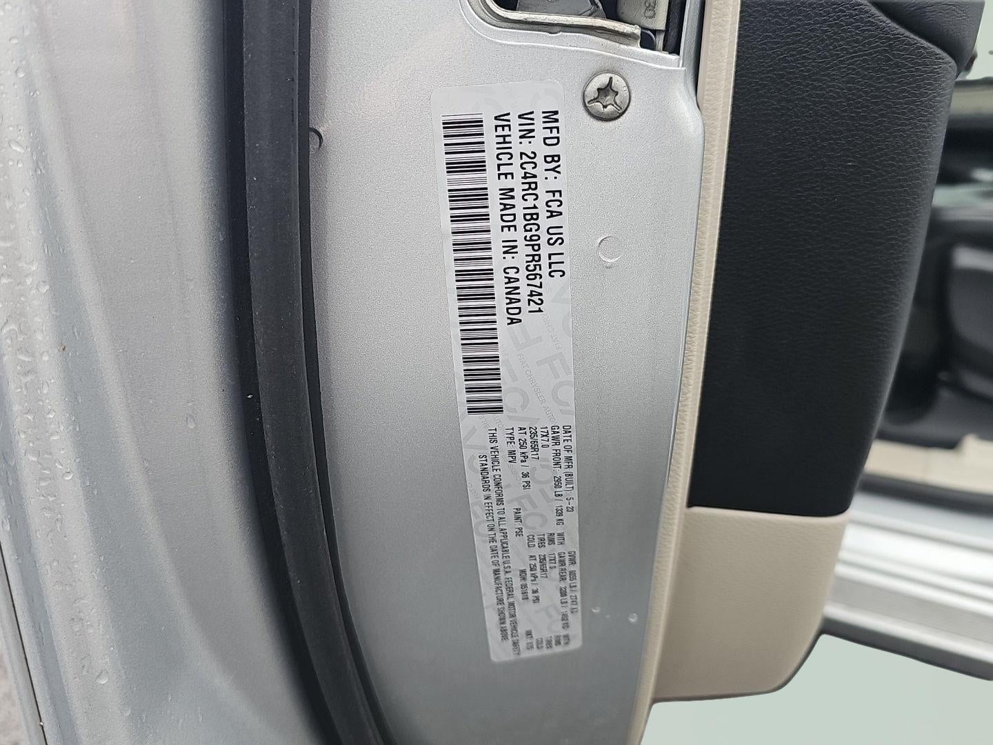 2023 Chrysler Pacifica Touring L