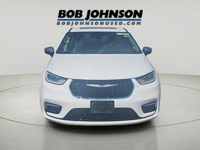 2023 Chrysler Pacifica Hybrid Limited