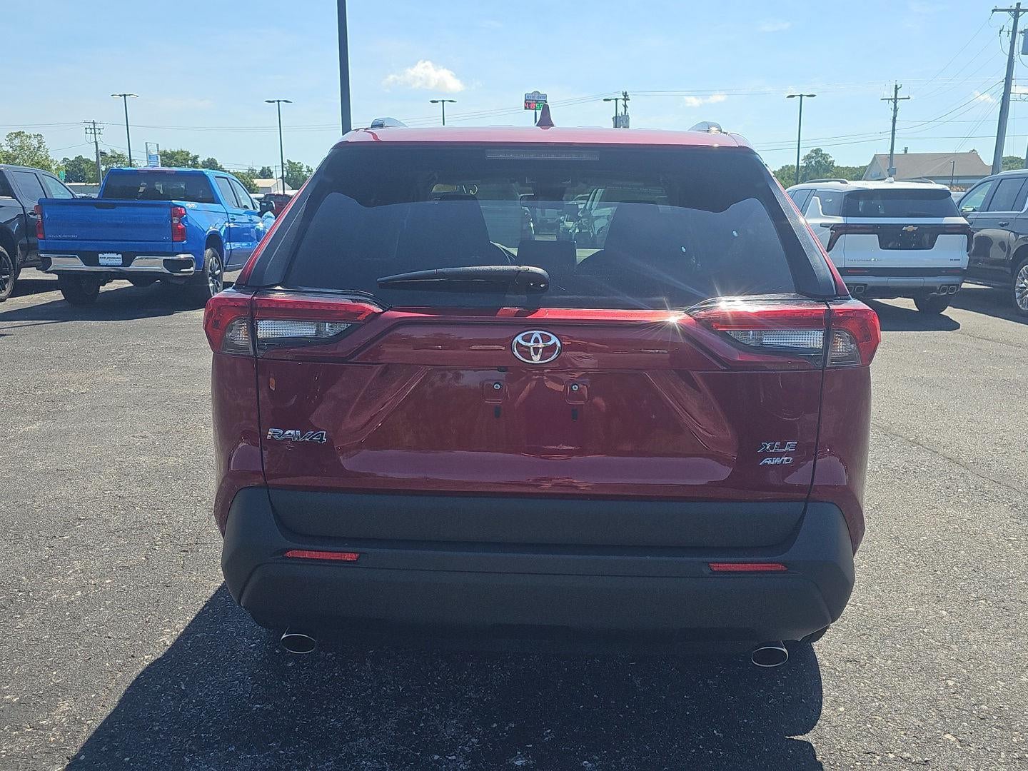 2025 Toyota RAV4 XLE