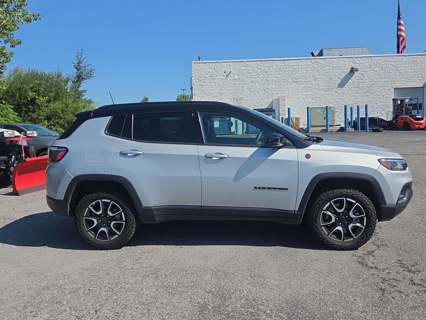 2026 Jeep Compass Trailhawk