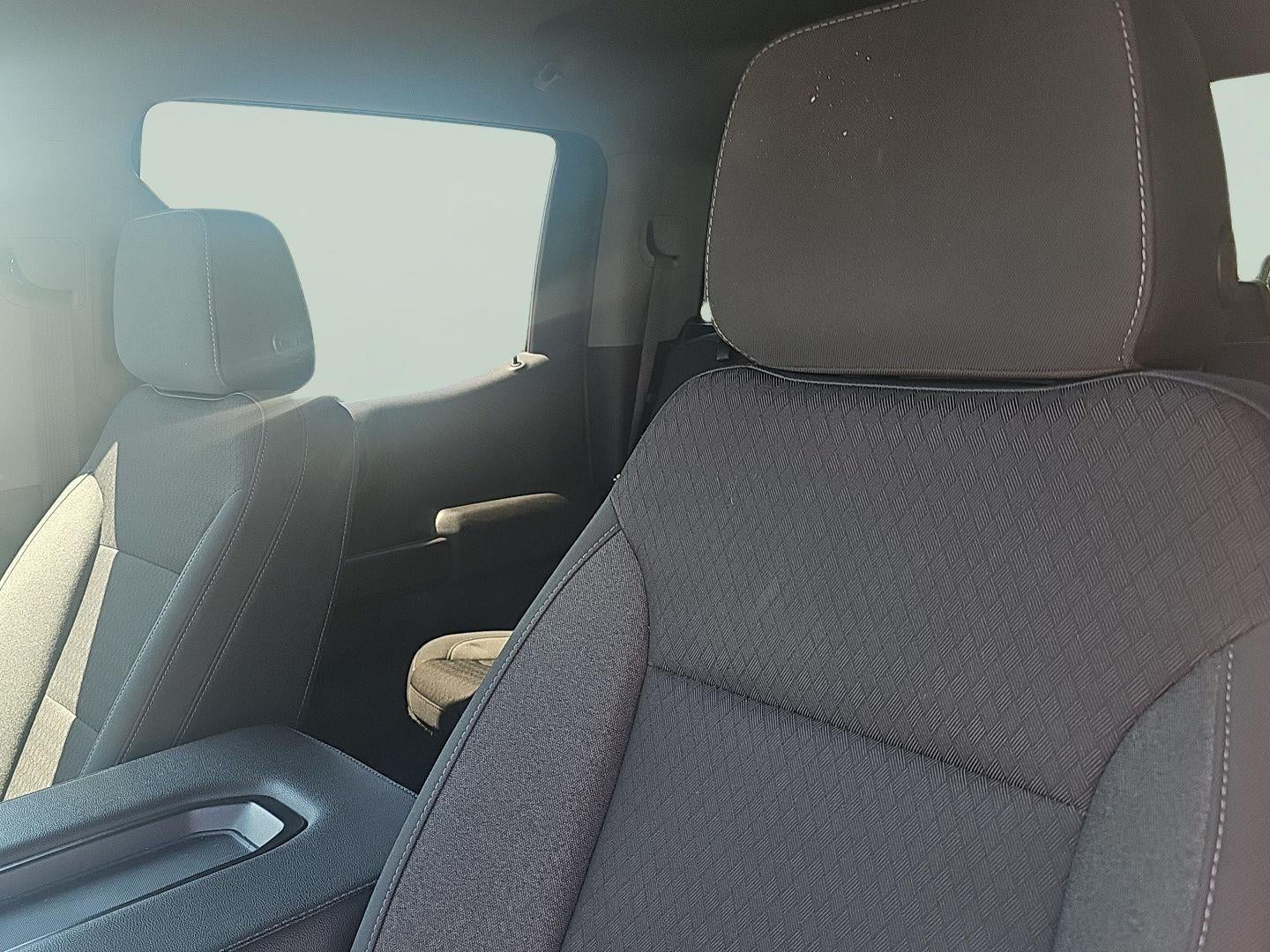 2022 Chevrolet Silverado 1500 LTD LT (2FL)