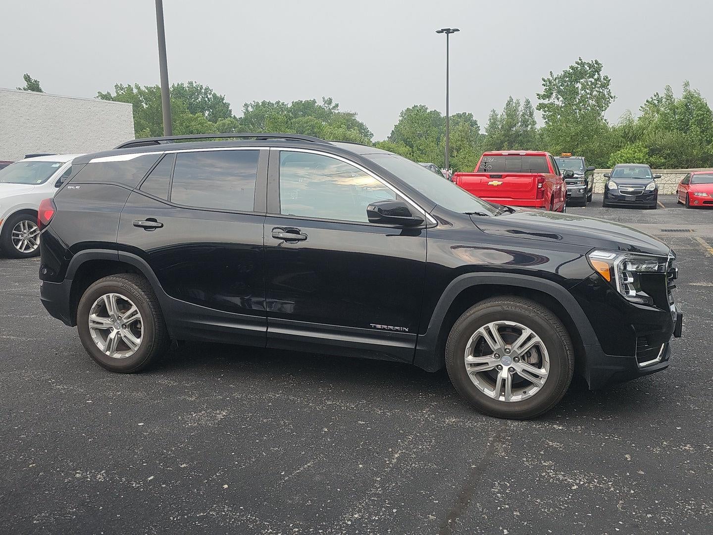 2023 GMC Terrain SLE