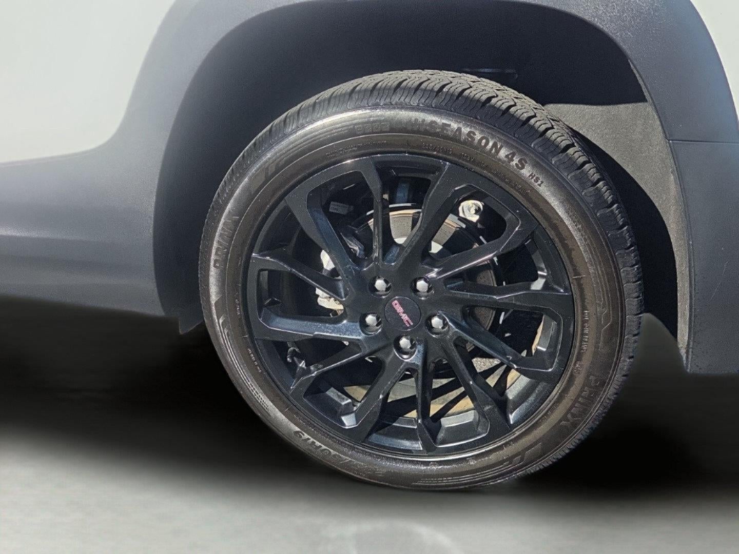 2023 GMC Terrain SLT - Photo 40