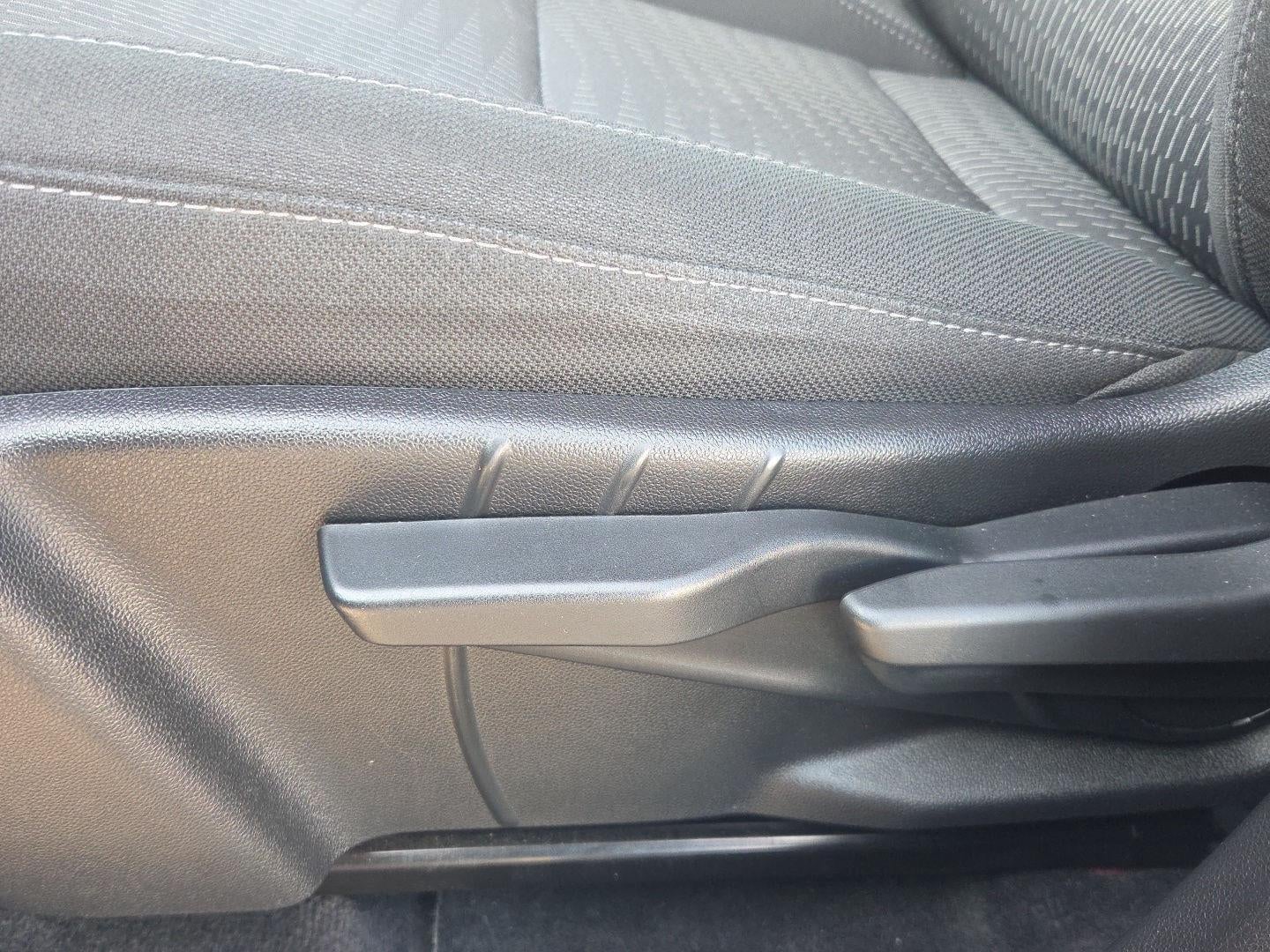 2025 Chevrolet Equinox LT - Photo 29
