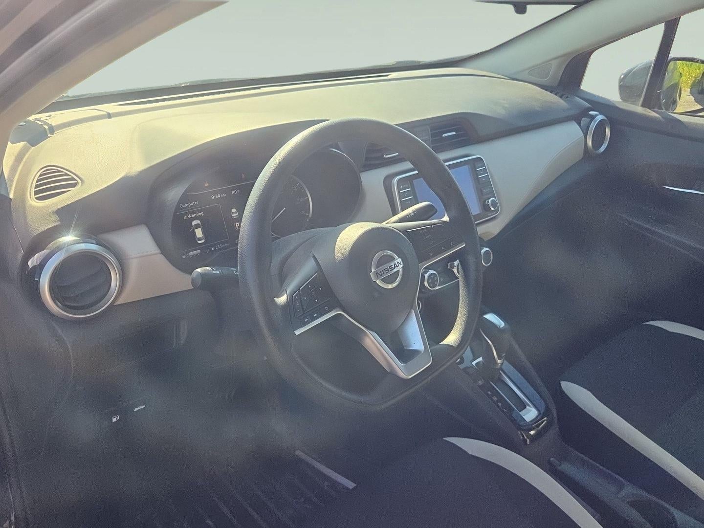 2021 Nissan Versa SV Xtronic CVT