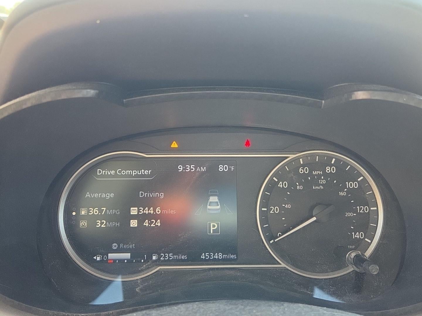 2021 Nissan Versa SV Xtronic CVT