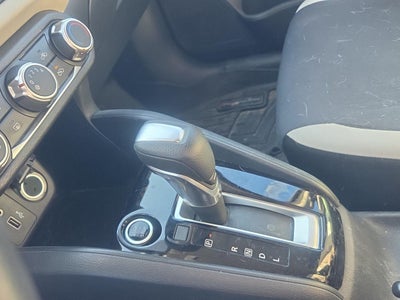 2021 Nissan Versa SV Xtronic CVT