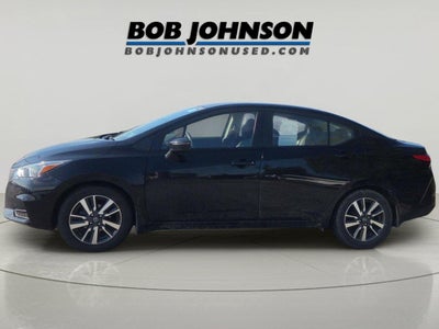 2021 Nissan Versa SV Xtronic CVT