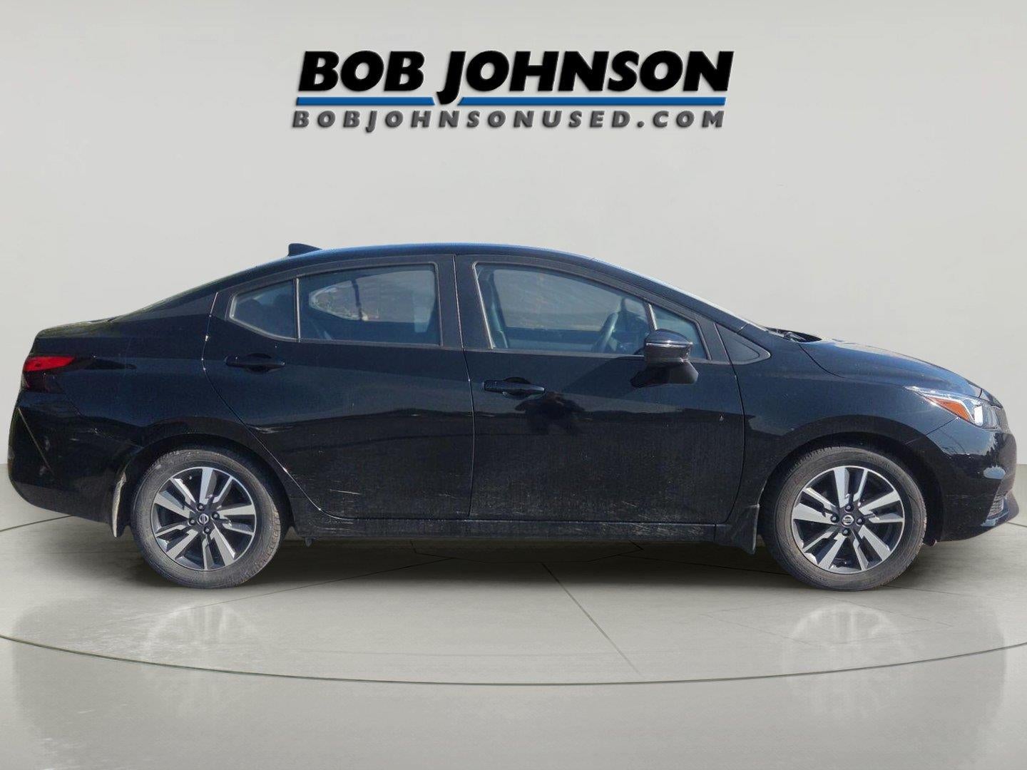 2021 Nissan Versa SV Xtronic CVT
