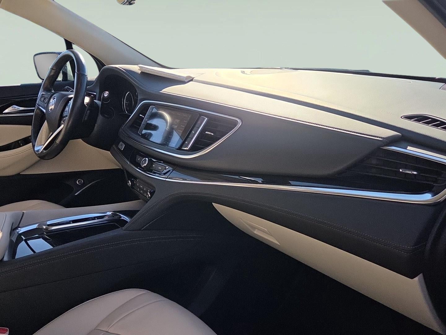 2024 Buick Enclave Essence