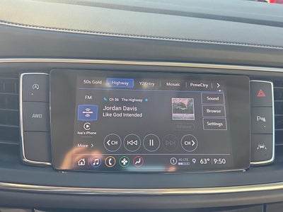 2024 Buick Enclave Essence
